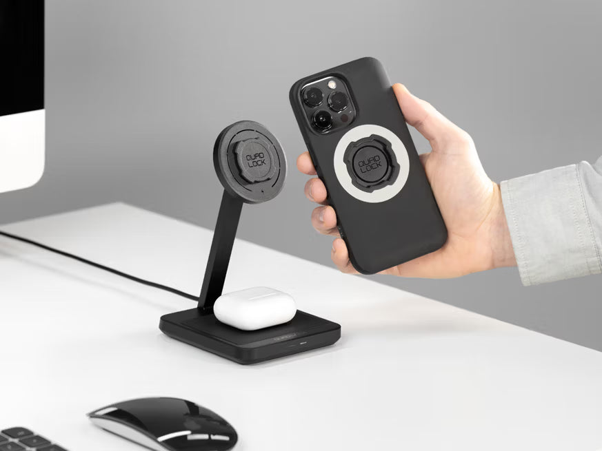 Quad Lock Dual MAG Desktop Wireless Charger