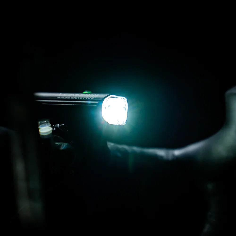 Lezyne Macro Drive 1400+ / Strip Drive Pro 400+ Pair