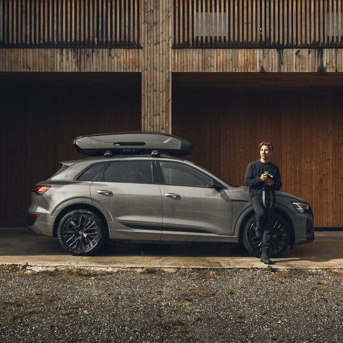 Thule Motion 3 M Roof Box Black Glossy