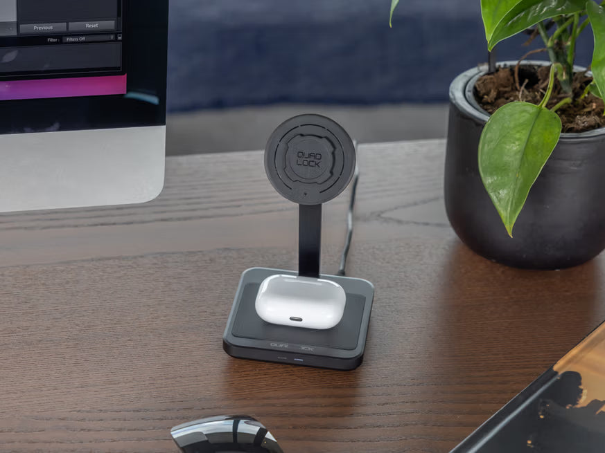 Quad Lock Dual MAG Desktop Wireless Charger