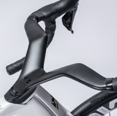 Colnago Y1Rs Cockpit