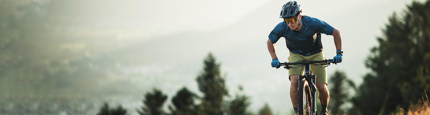 DISTRIBUTION_CONTACT_SECTION_BANNER.jpg__PID:cb18a49a-26d3-4366-a41d-ba7730592938