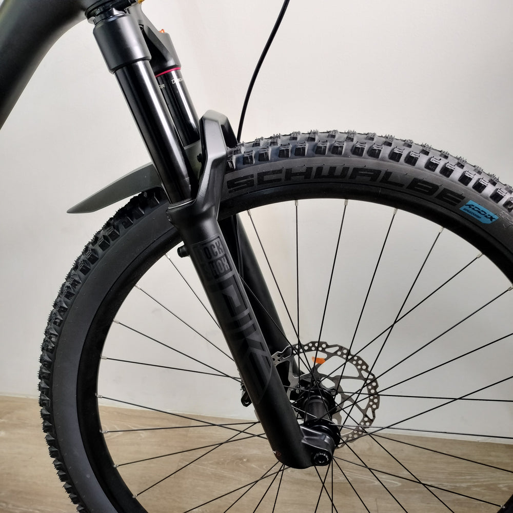 Preloved Custom Scott Spark 940 Mountain Bike