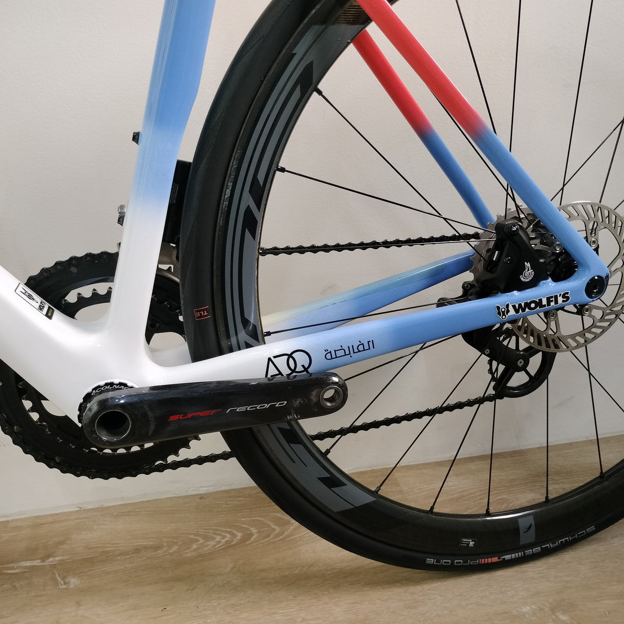 Preloved 2022 Colnago V3Rs Super Record Road Bike