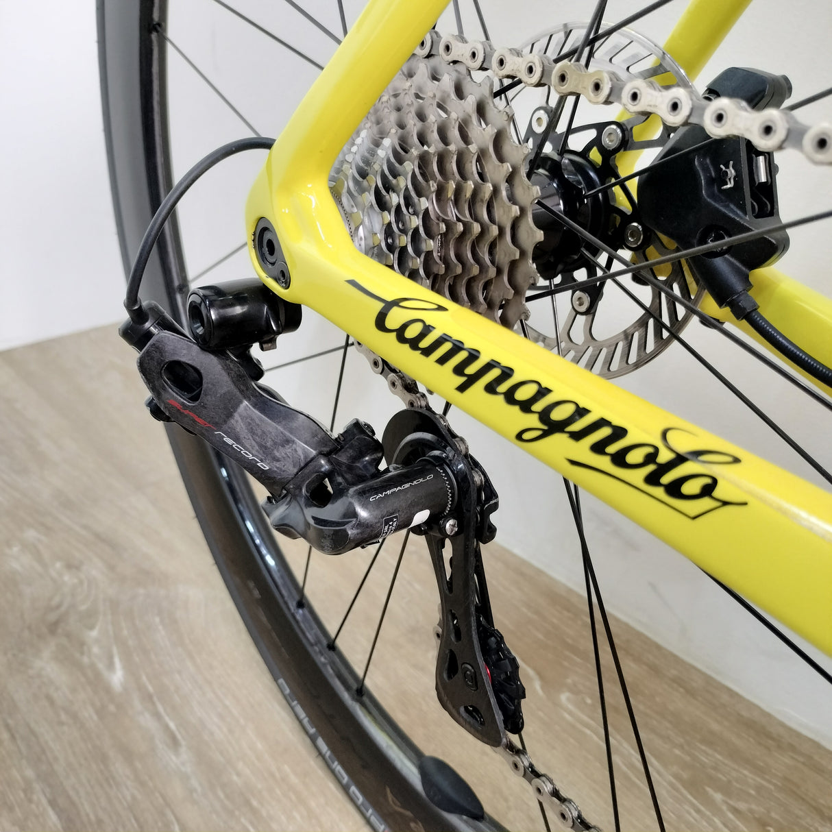 Preloved Colnago V3Rs DB SuperRecord EPS Bora Road Bike