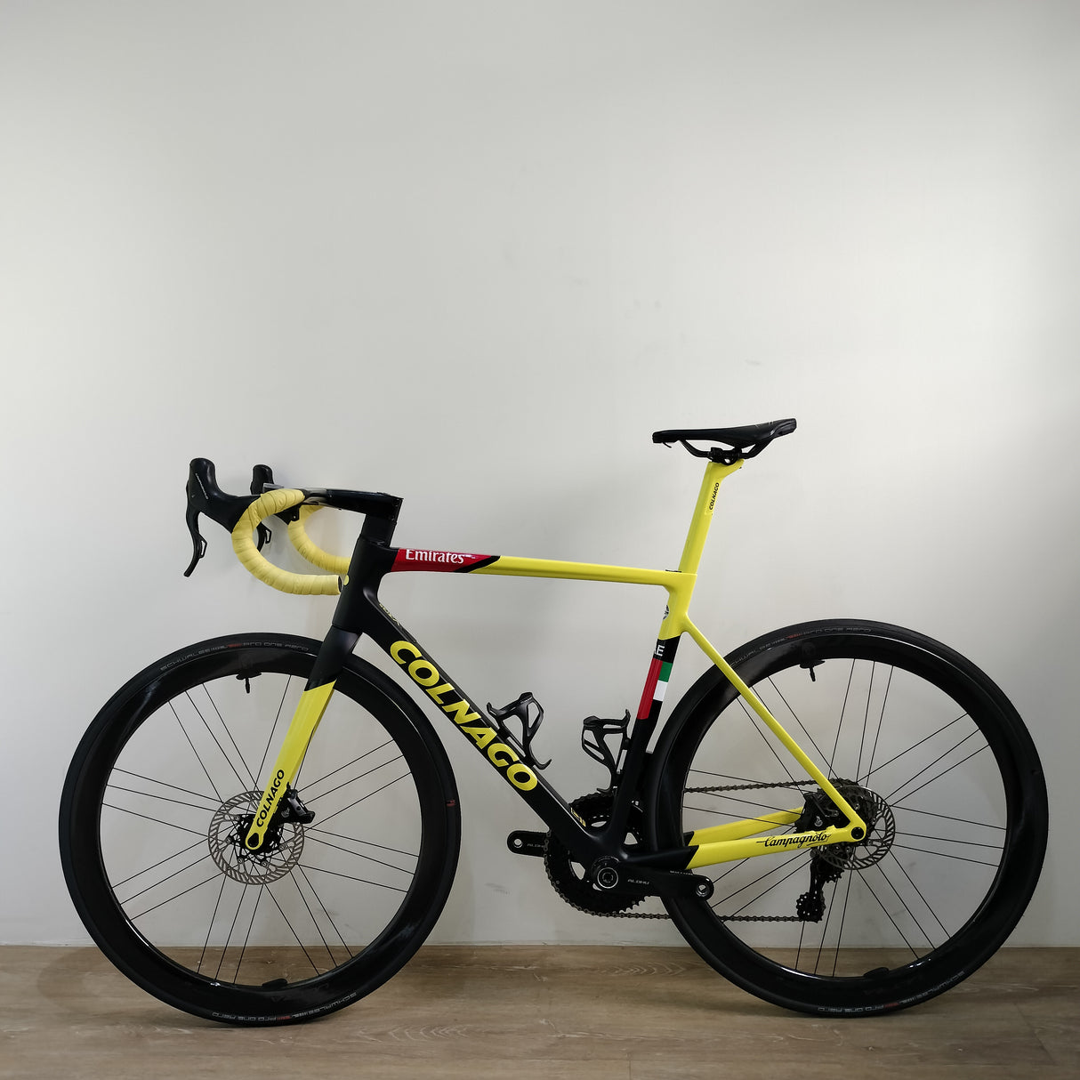 Preloved Colnago V3Rs DB SuperRecord EPS Bora Road Bike