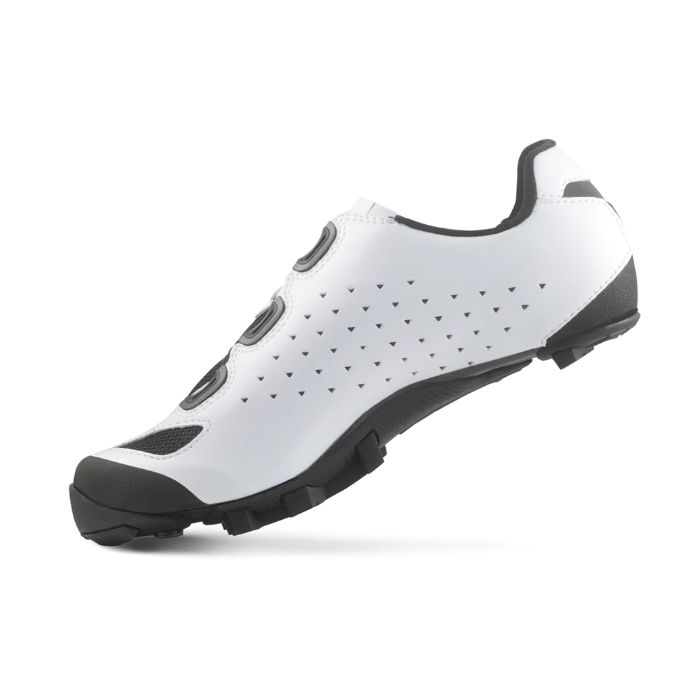 Lake Shoe MX238-X Gravel