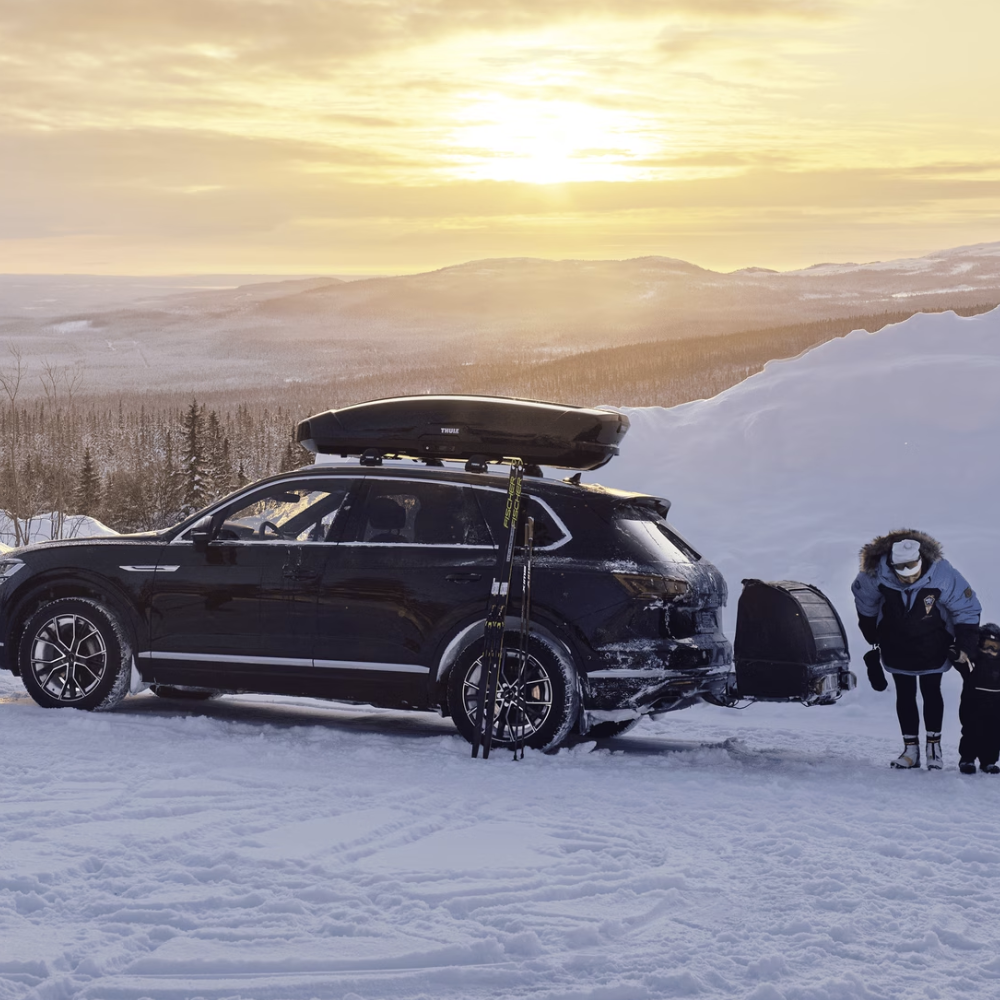 Thule Motion XT Alpine Black Glossy Roof Box