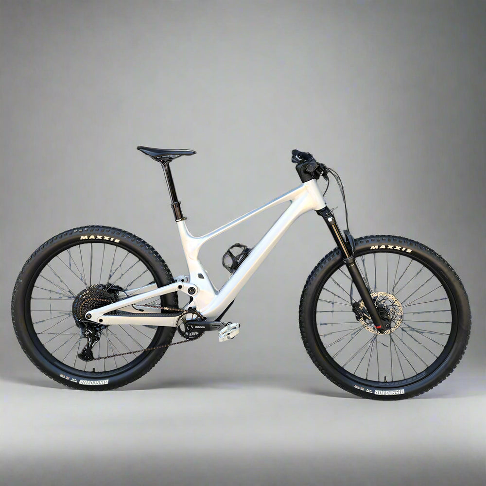 Preloved Scott Genius 940 White Mountain Bike