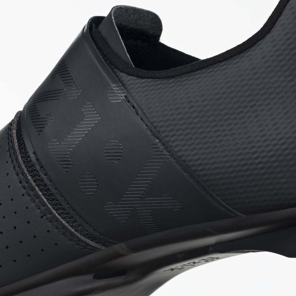 Fizik Vento Infinito Carbon 2 Black Road Shoe - Wolfis