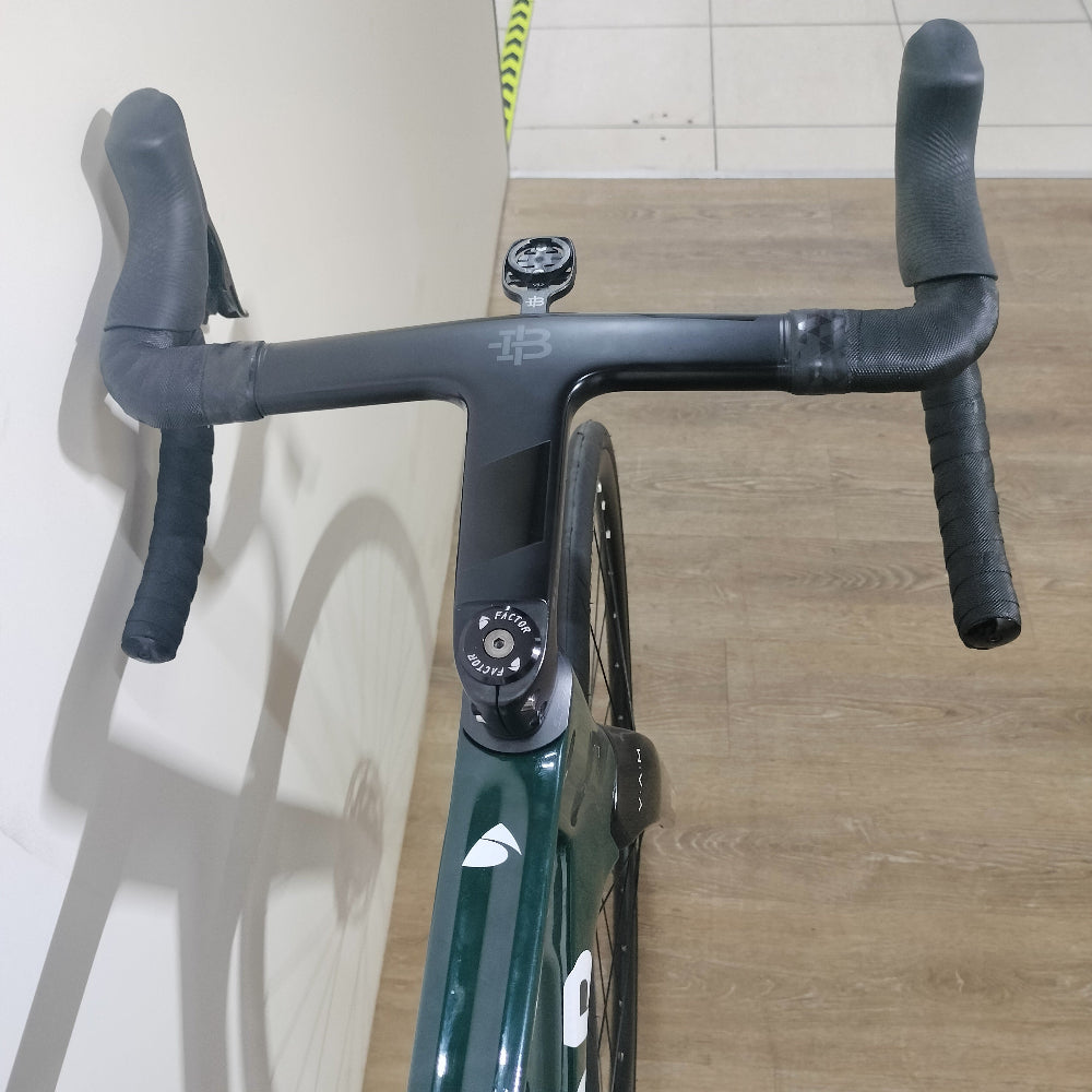 Preloved Factor Ostro VAM Force AXS Road Bike