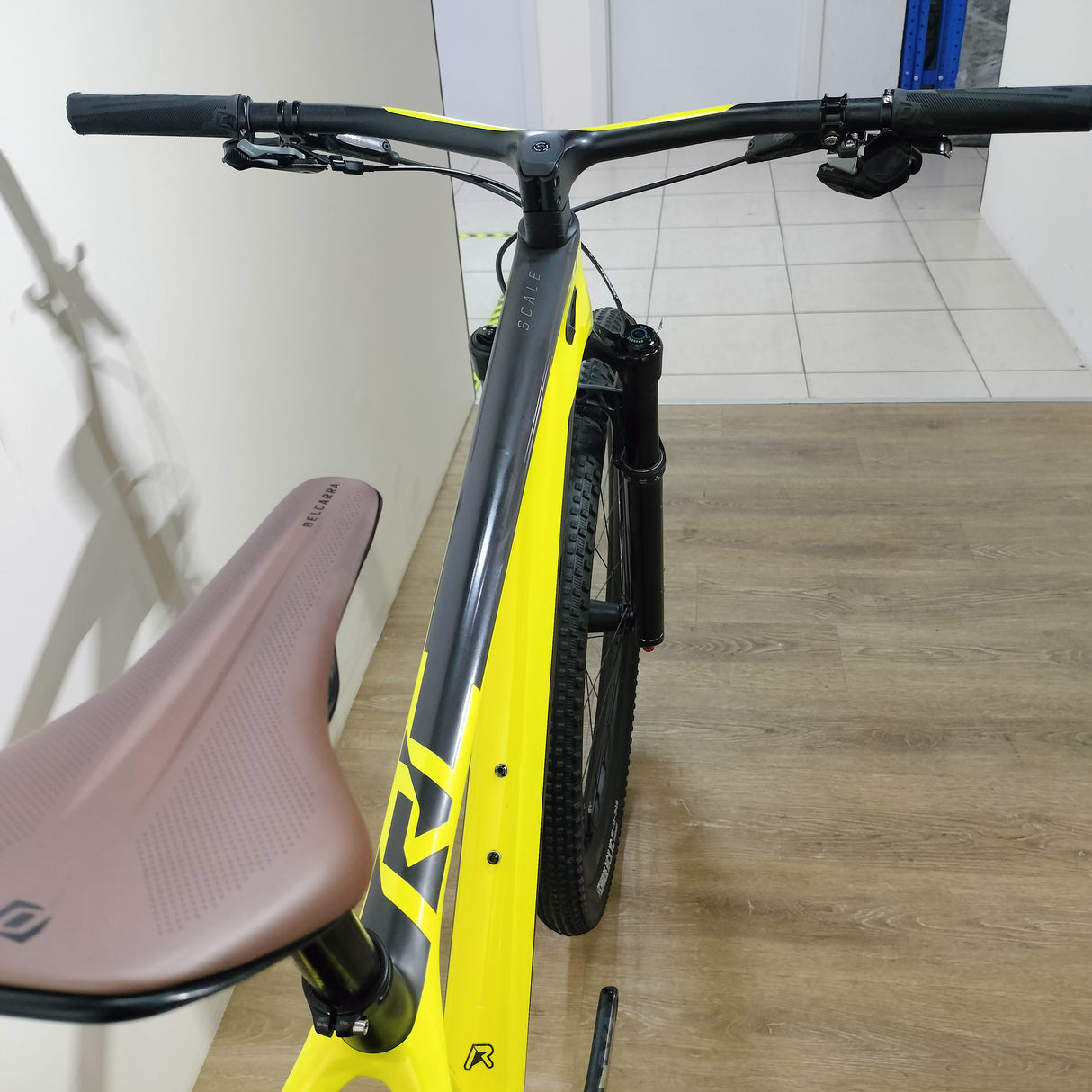 Preloved Scott Scale RC World Cup Mountain Bike