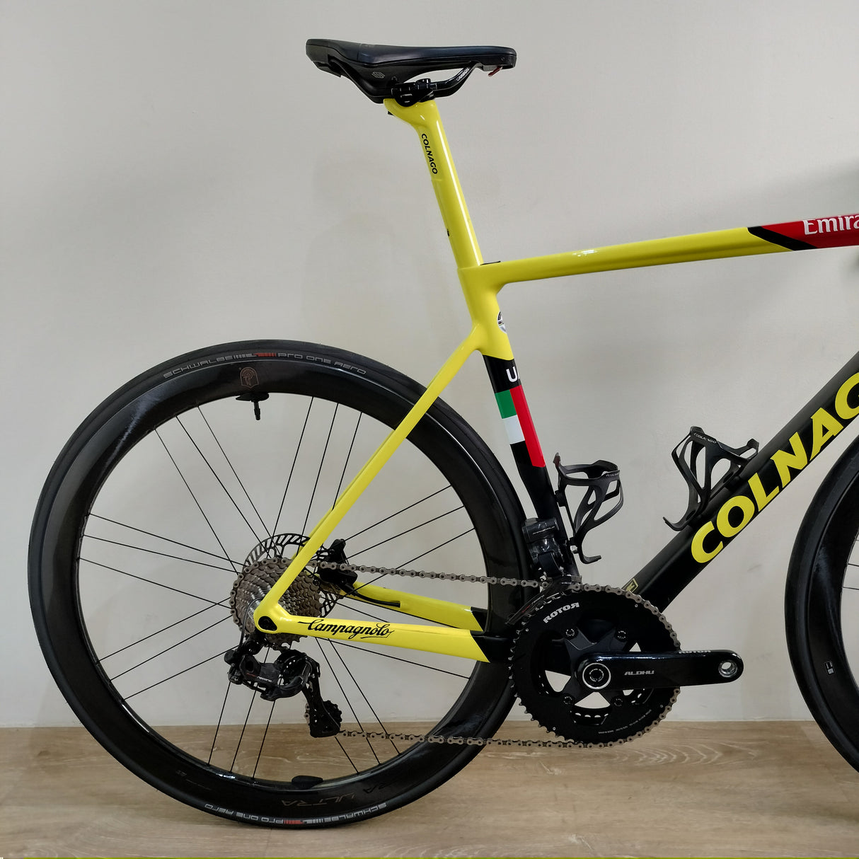 Preloved Colnago V3Rs DB SuperRecord EPS Bora Road Bike