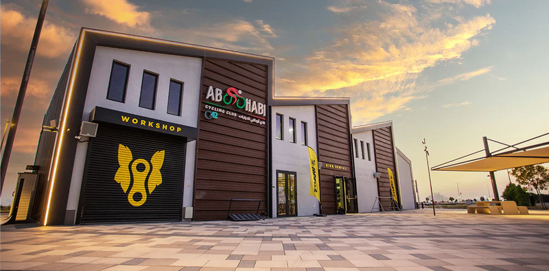 Abu Dhabi - Bike Rental at Abu Dhabi Cycling Club