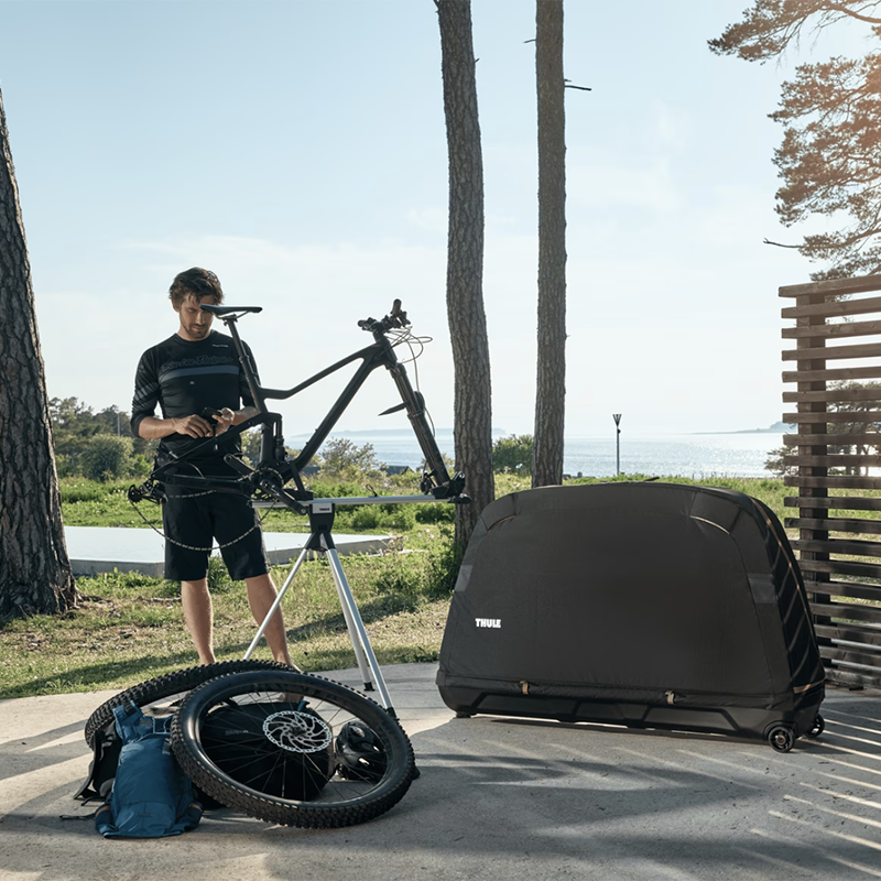 Thule RoundTrip MTB Bike Travel Case