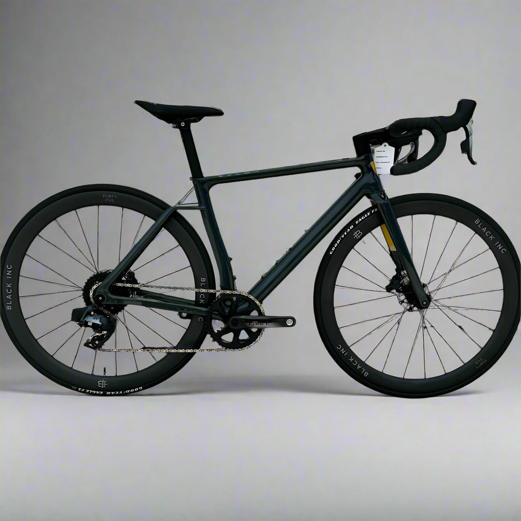 Preloved Vielo R+1 Alto Sram Force etap AXS 1x12 with Black Inc Small Road Bike