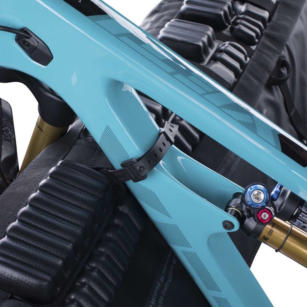 EVOC Tailgate Pad Curve