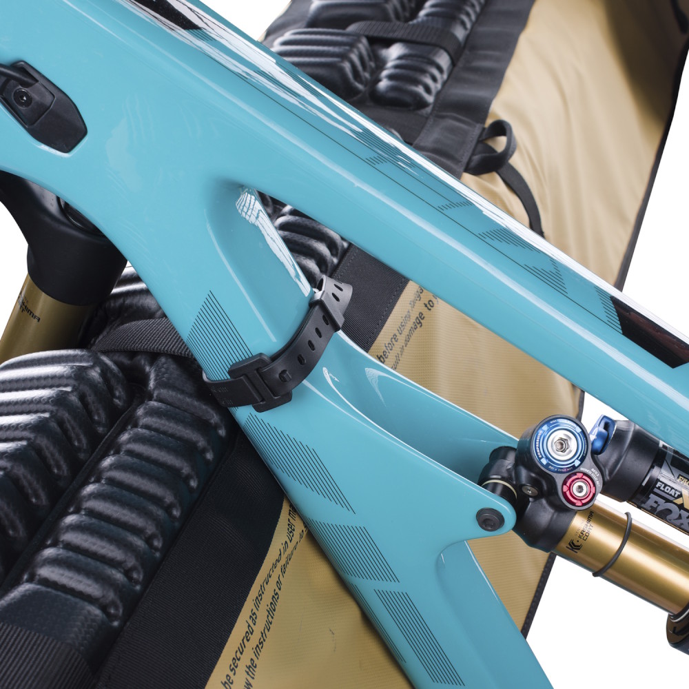 EVOC Tailgate Pad Curve